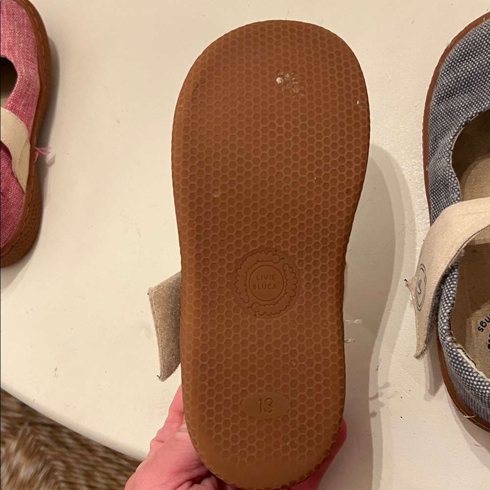 Livie & Luca Gray and Cream Dress Shoes - Picture 4 of 5